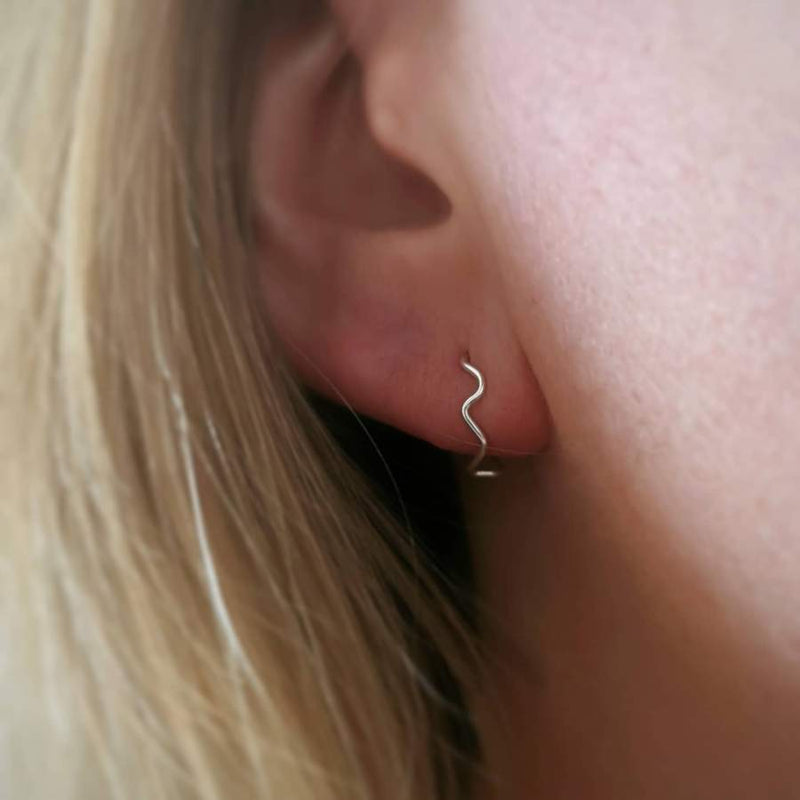 "Krøl mini hoops" øreringe - sølv