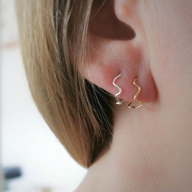 "Krøl mini hoops" øreringe - sølv